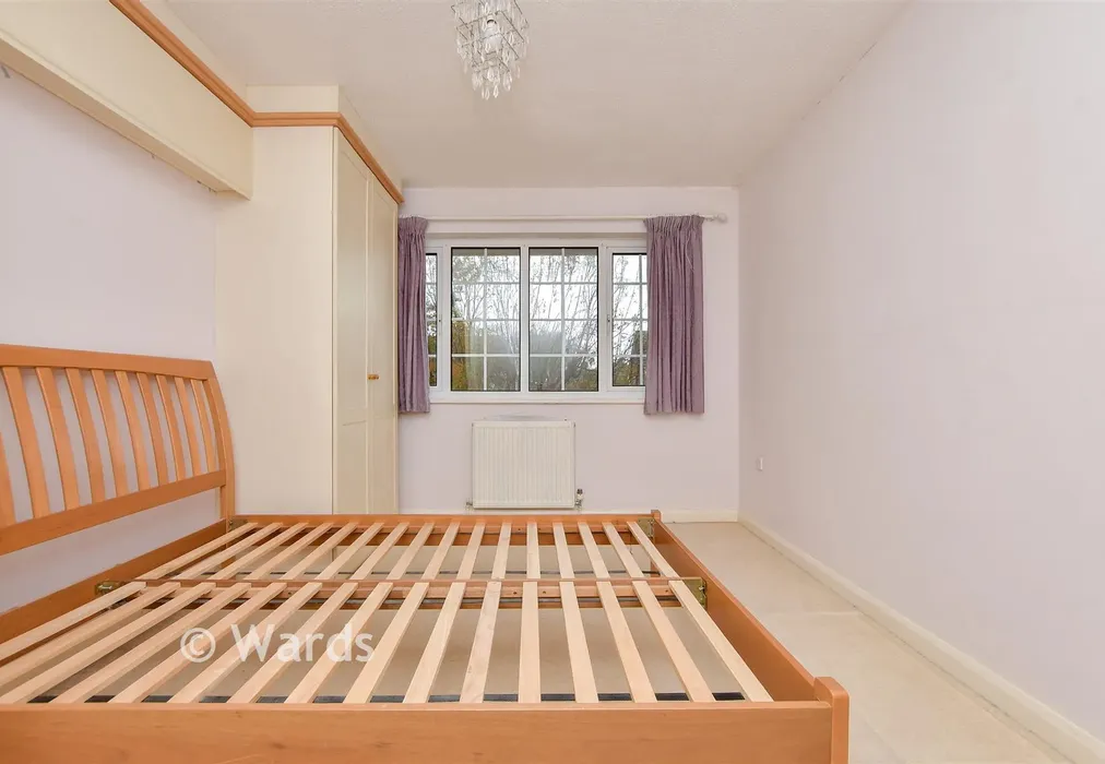 Bedroom 2 - Hildersham Close, Broadstairs, Kent - Wards of Kent