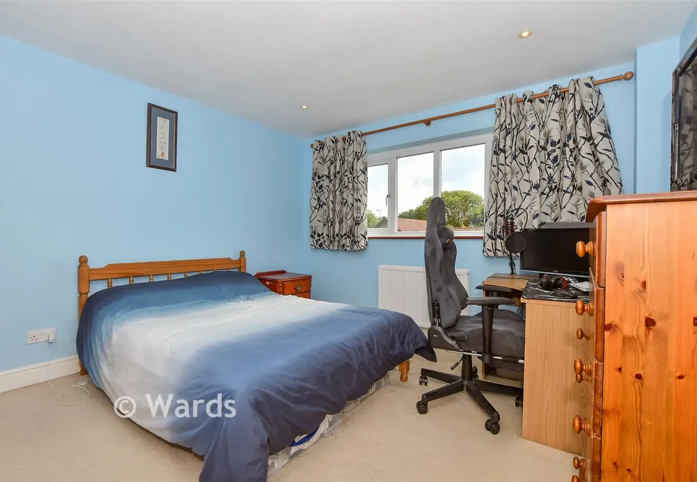 Bedroom 2 - Henley Meadows, St. Michaels, Tenterden, Kent - Wards of Kent
