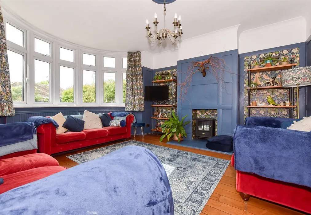 Sitting Room - Rectory Gardens, Whitstable, Kent - Wards of Kent