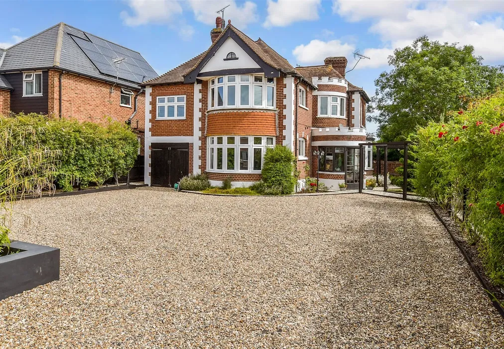 Front Elevation - Rectory Gardens, Whitstable, Kent - Wards of Kent