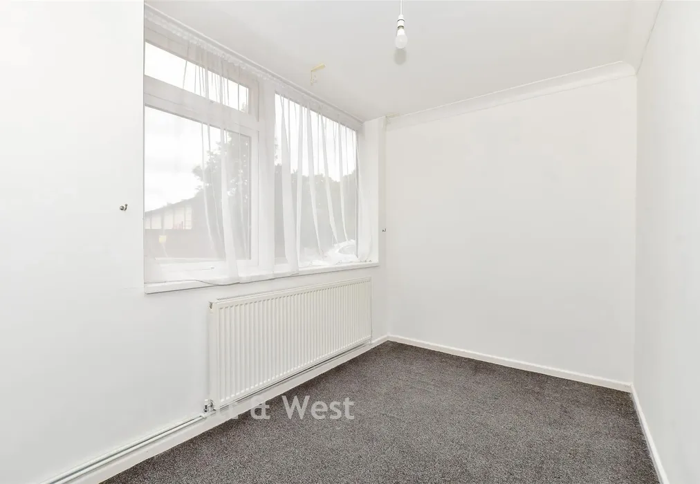 Study - Juniper Square, Havant, Hampshire - Wards of Kent