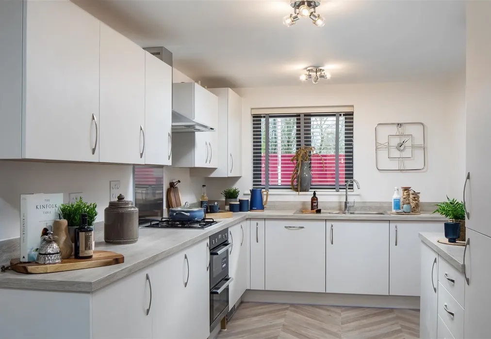 Kitchen - Richmond Park, Whitfield, Dover, Kent - Wards of Kent