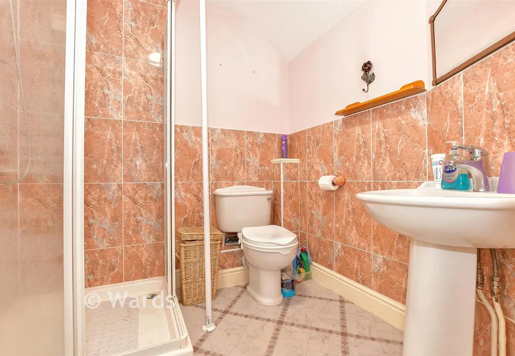 Shower Room - Tanners Hill, Hythe, Kent - Wards of Kent