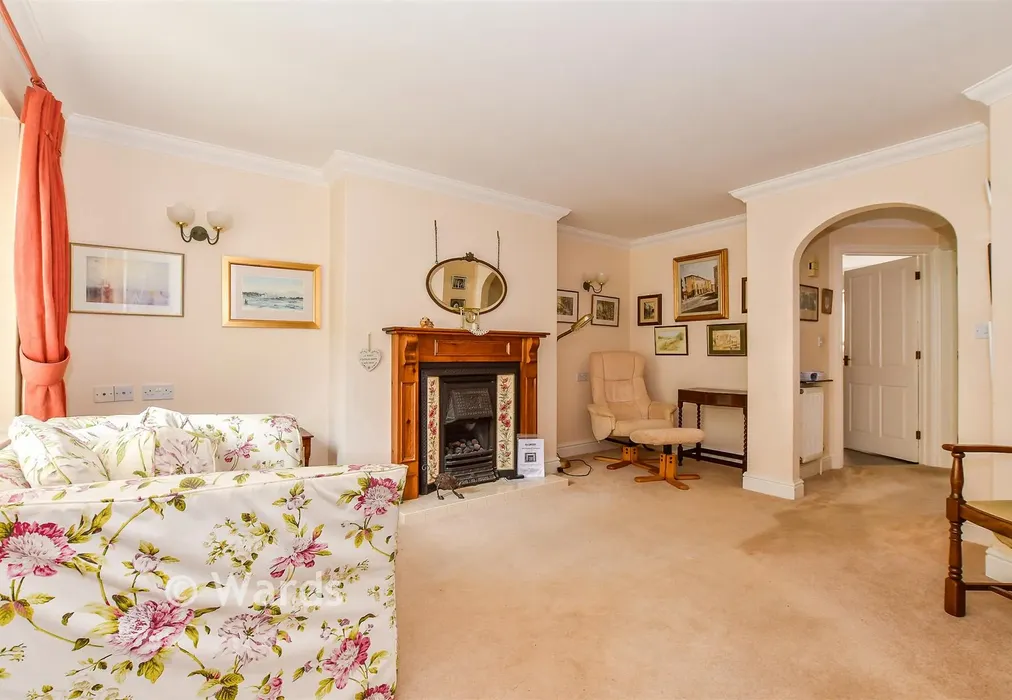 Lounge - Tanners Hill, Hythe, Kent - Wards of Kent