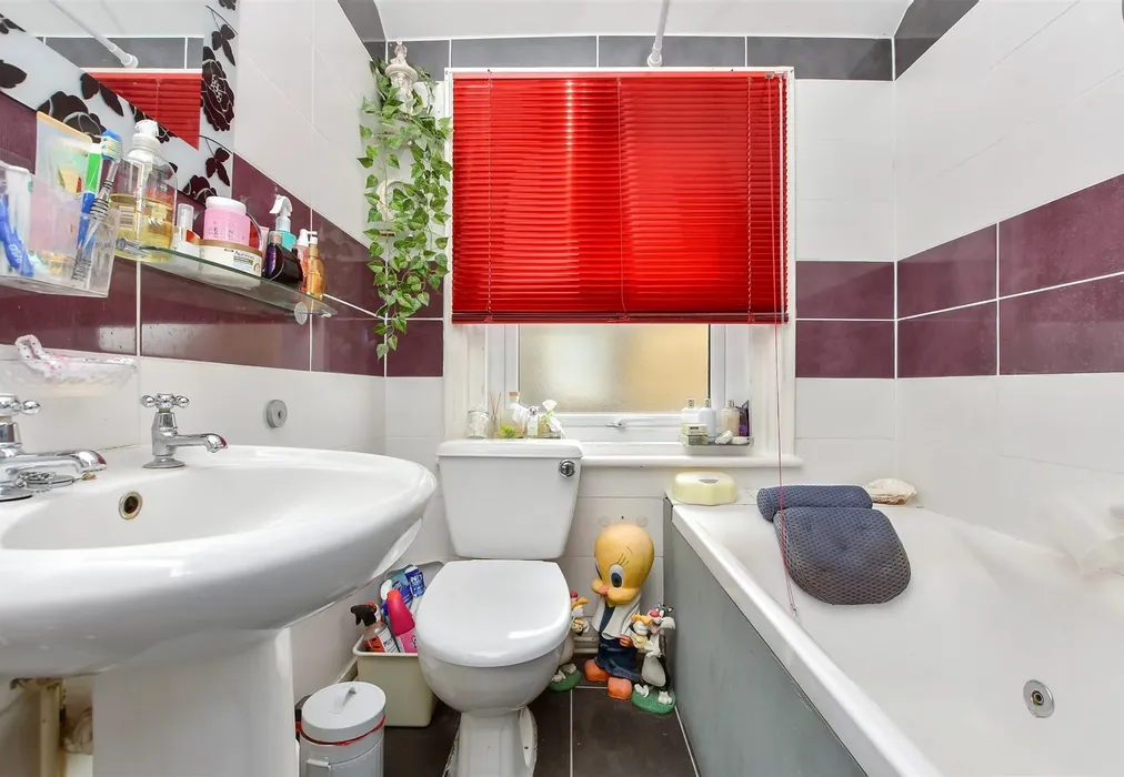 Bathroom - Crawford Gardens, Margate, Kent - Wards of Kent