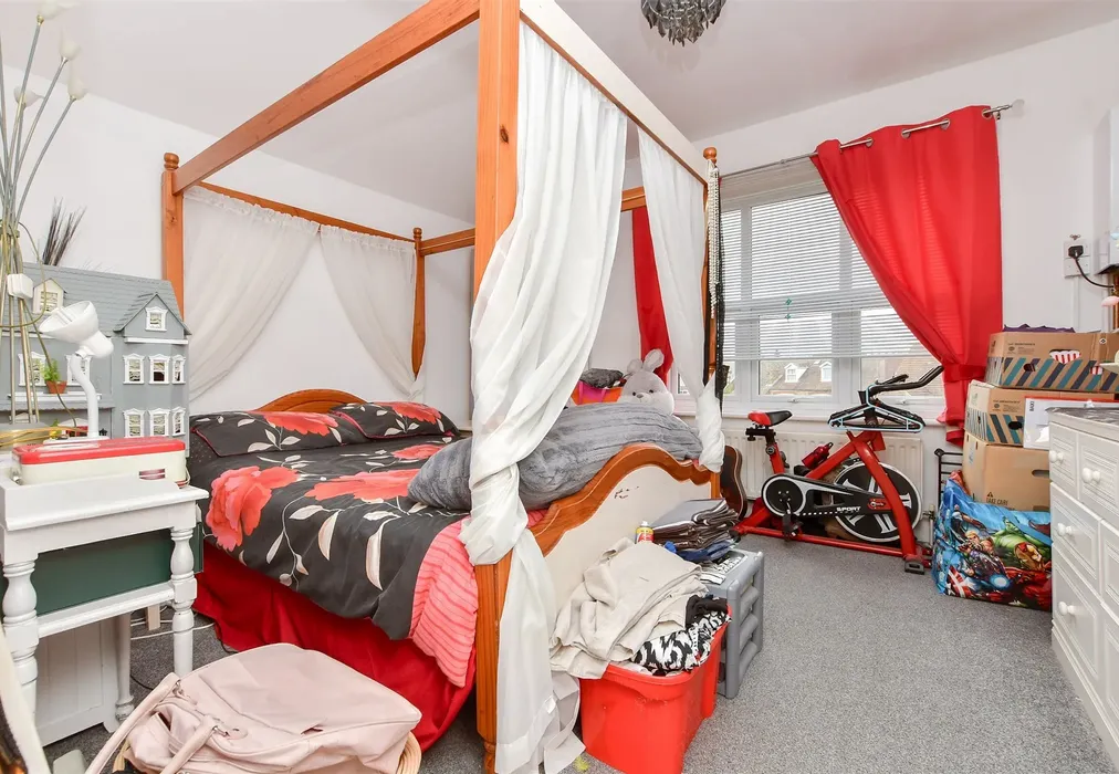 Bedroom 2 - Crawford Gardens, Margate, Kent - Wards of Kent