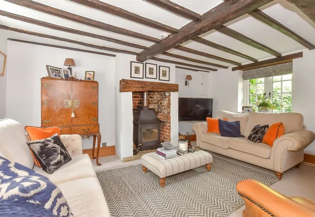Sitting Room - The Street, Adisham, Canterbury, Kent - Wards of Kent