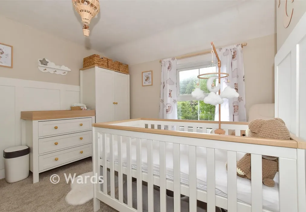 Bedroom 1 - Church Hill, Shepherdswell, Dover, Kent - Wards of Kent