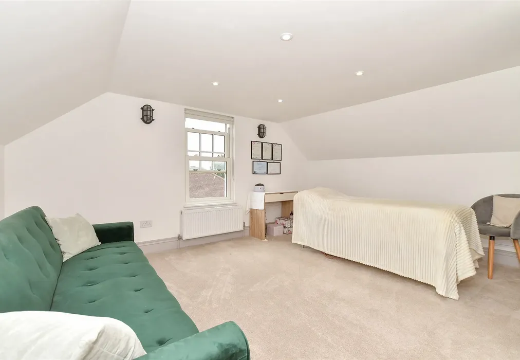 Bedroom 2 - Pound Road, East Peckham, Tonbridge, Kent - Wards of Kent