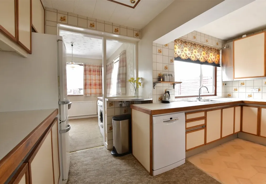 Kitchen /Dining Room - Upper Rainham Road, Hornchurch, Essex - Wards of Kent