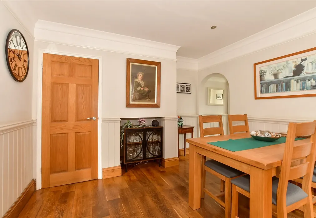 Dining Room - Brighton Road, Monks Gate, Horsham, West Sussex - Wards of Kent