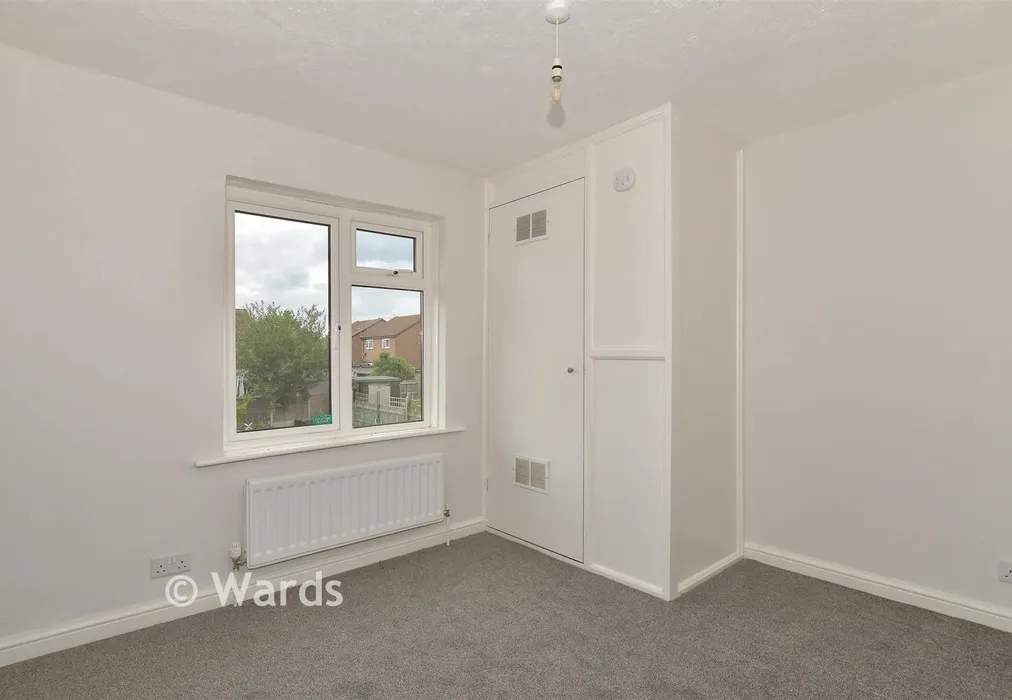 Bedroom 2 - The Street, Faversham, Kent - Wards of Kent
