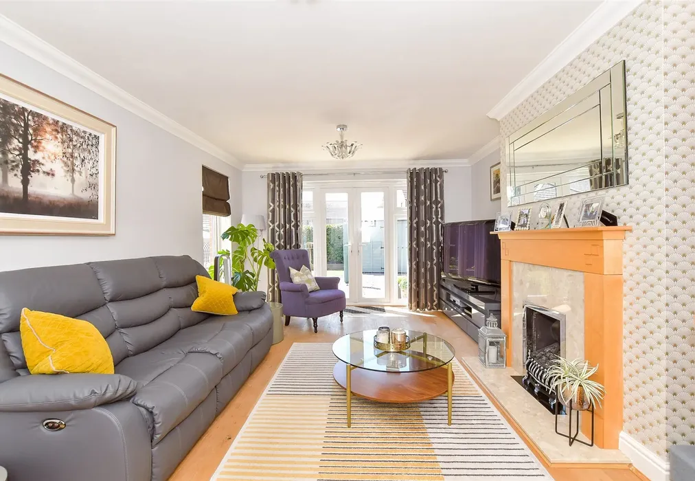 Lounge - Robinson Close, Selsey, Chichester, West Sussex - Wards of Kent