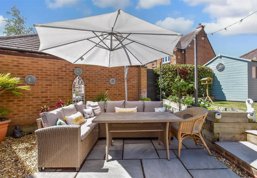 Rear Garden - Robinson Close, Selsey, Chichester, West Sussex - Wards of Kent