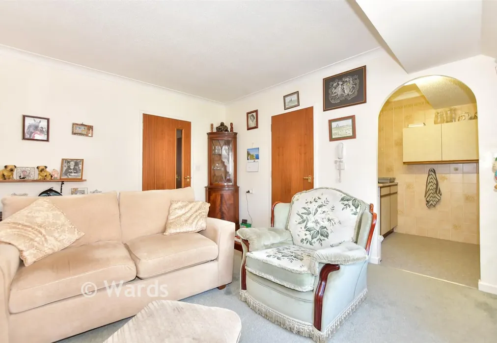 Lounge - Bartholomew Street, Hythe, Kent - Wards of Kent