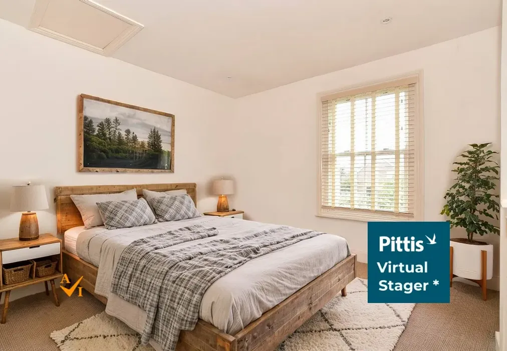 Bedroom 1 (Farmhouse style) - Kings Road, Bembridge, Isle of Wight - Wards of Kent