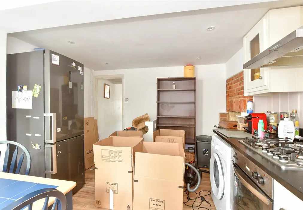 Kitchen/ Dining Room - Kings Road, Bembridge, Isle of Wight - Wards of Kent
