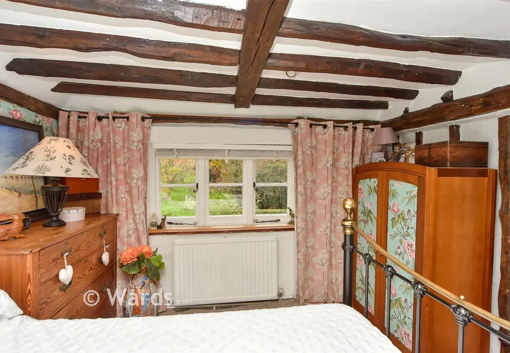 Bedroom 2 - Church Street, Shoreham, Sevenoaks, Kent - Wards of Kent