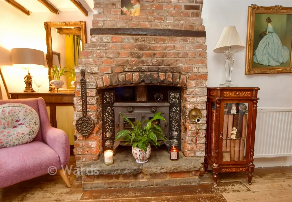 Internal Feature - Church Street, Shoreham, Sevenoaks, Kent - Wards of Kent