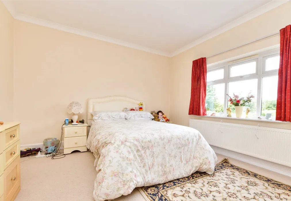Bedroom 5 - Boxhill Road, Tadworth, Surrey - Wards of Kent