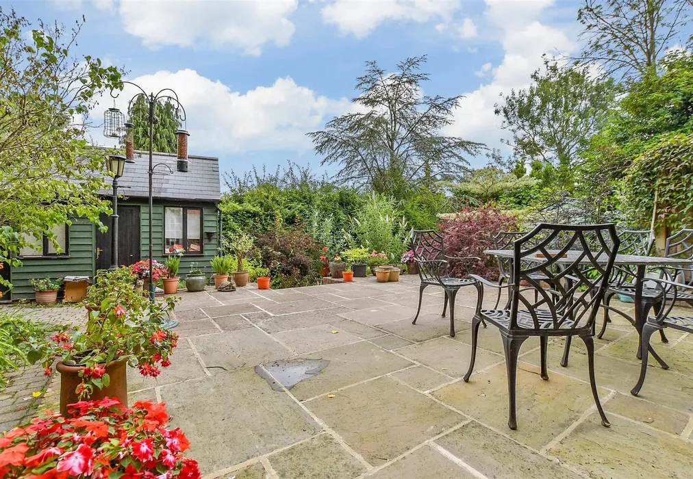 Patio / Decking - Slip Mill Road, Hawkhurst, Cranbrook, Kent - Wards of Kent