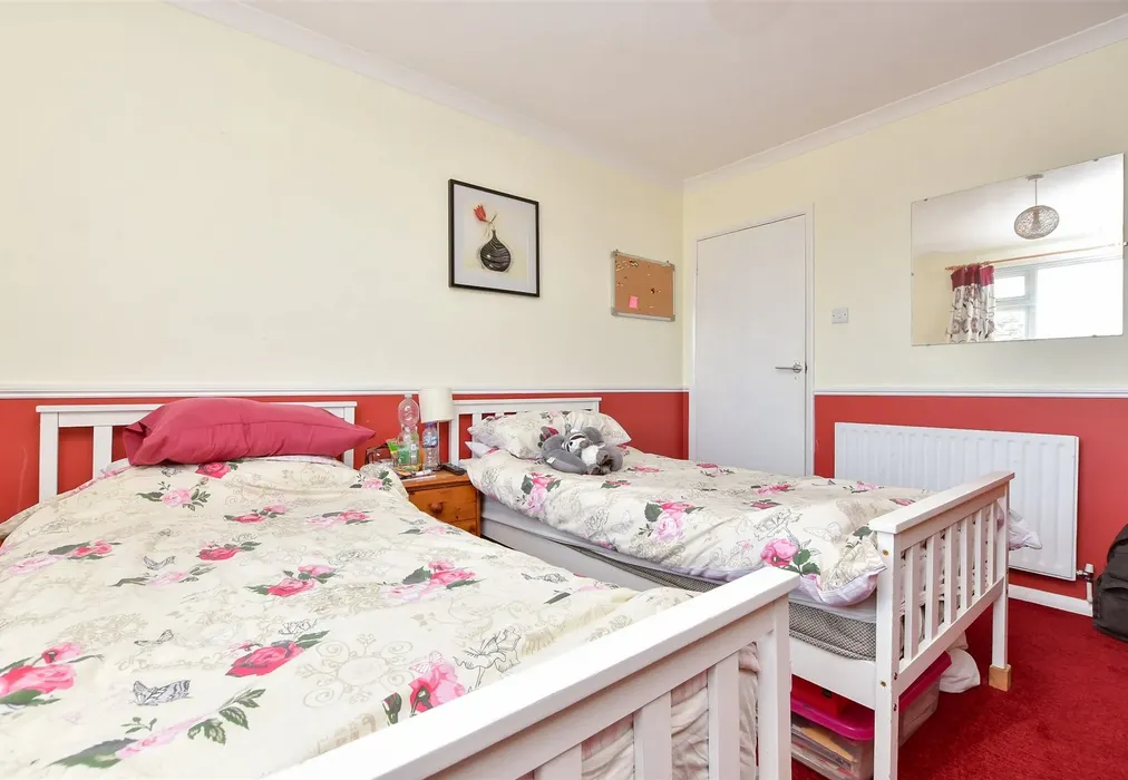 Bedroom 1 - St. Benet's Road, Westgate-On-Sea, Kent - Wards of Kent