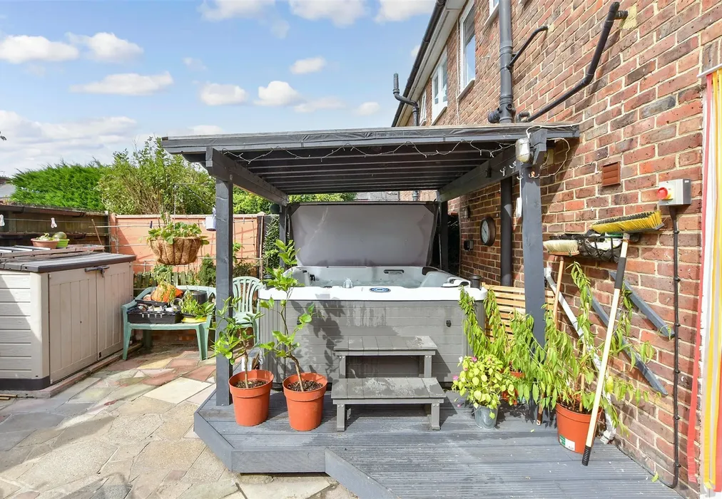 Rear Garden - St. Benet's Road, Westgate-On-Sea, Kent - Wards of Kent