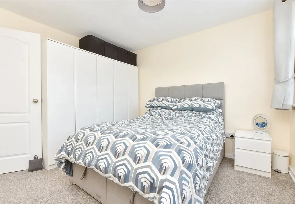 Bedroom 2 - Whiteness Green, Kingsgate, Broadstairs, Kent - Wards of Kent