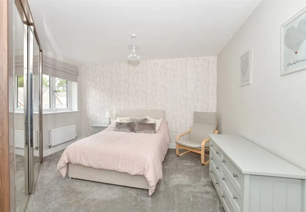 Bedroom 3 - Berry Close, Copthorne, Crawley, West Sussex - Wards of Kent