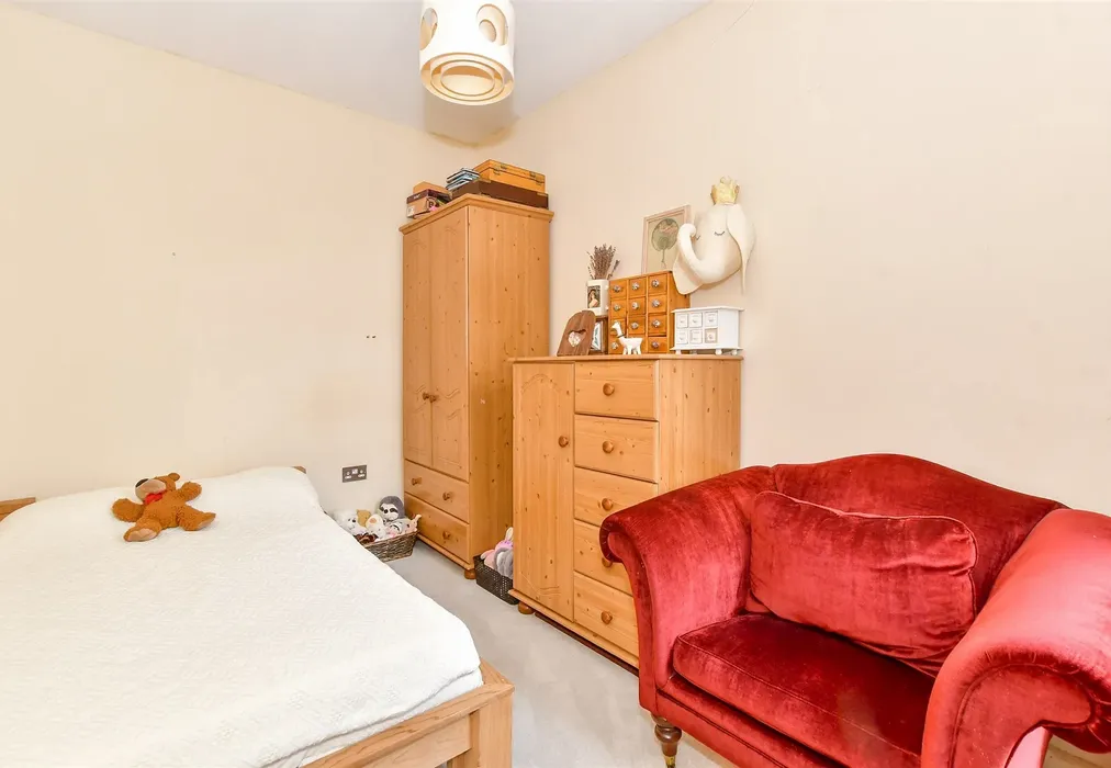 Bedroom 3 - Lyndhurst Road, Portsmouth, Hampshire - Wards of Kent