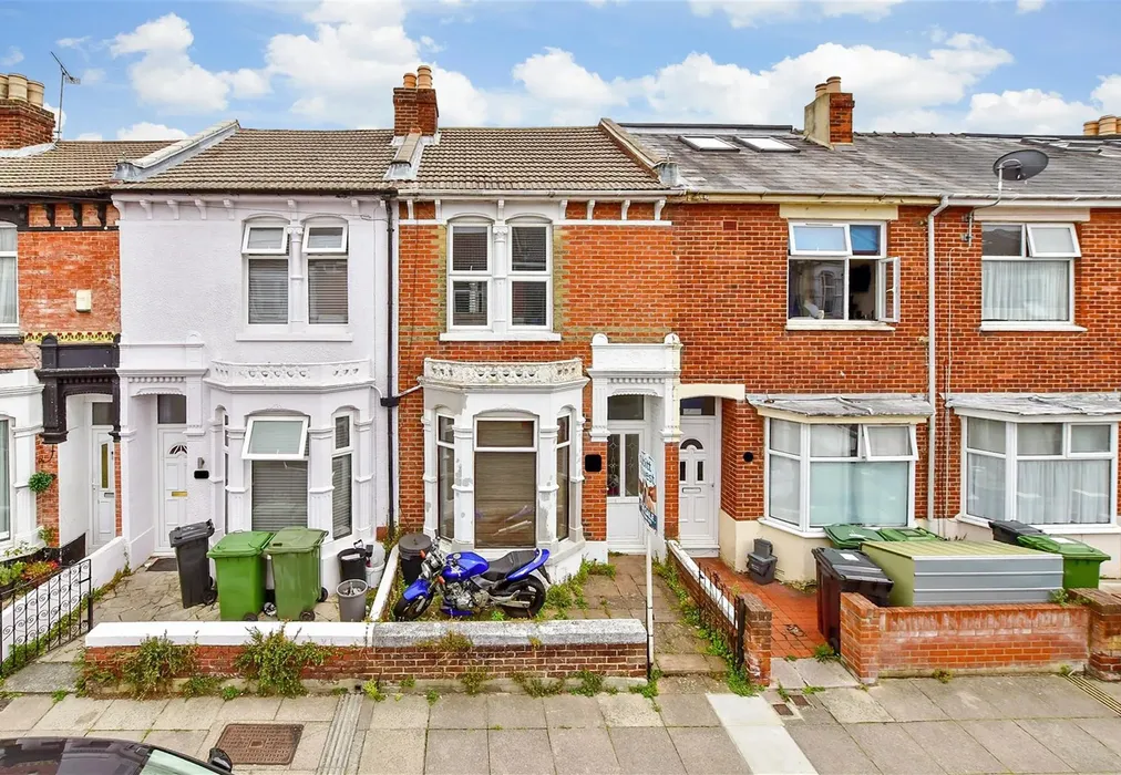 External (Web) - Lyndhurst Road, Portsmouth, Hampshire - Wards of Kent