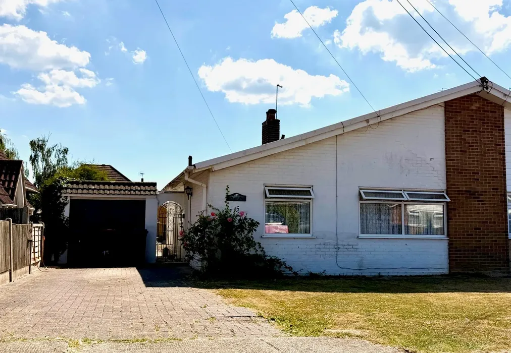 Front - Kimberley Grove, Seasalter, Whitstable, Kent - Wards of Kent
