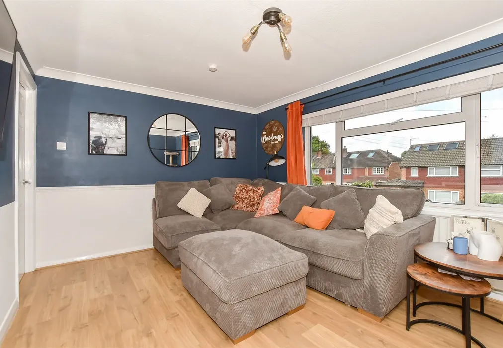 Lounge/Dining Room - Hullmead, Shamley Green, Guildford, Surrey - Wards of Kent