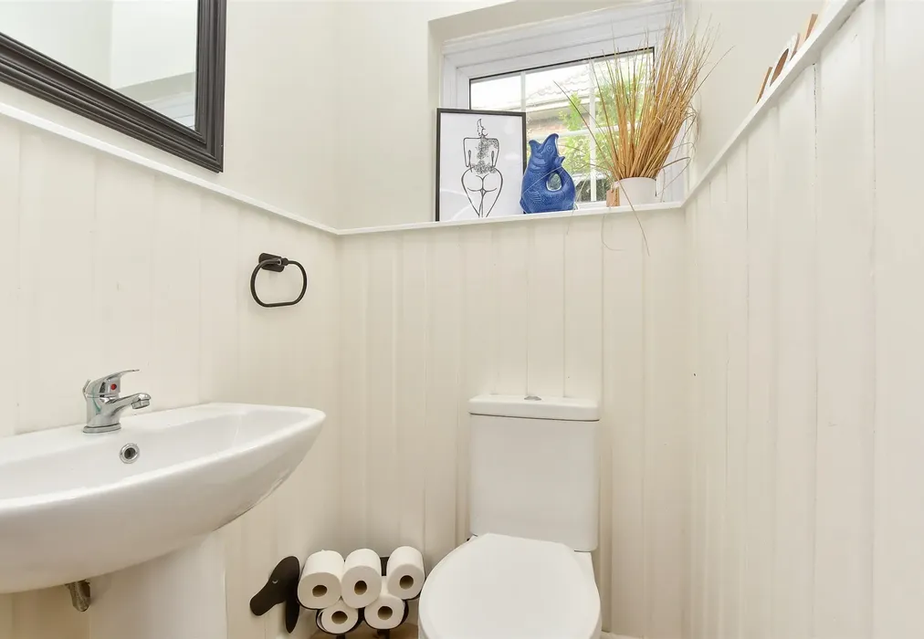 Internal Lifestyle Photograph - Whatley Avenue, London - Wards of Kent
