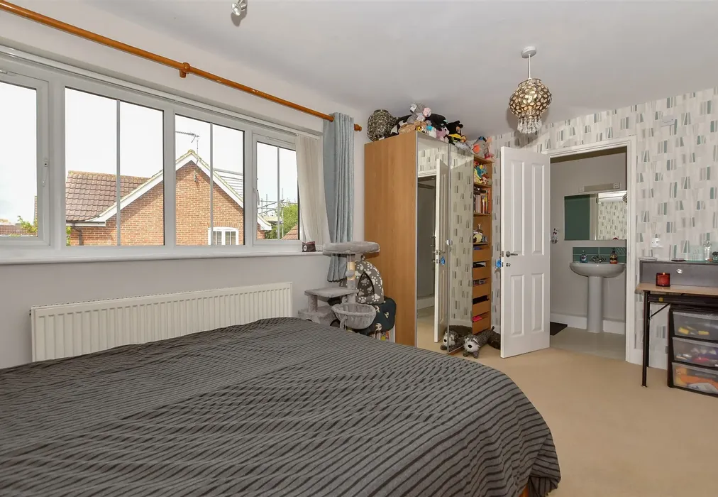 Bedroom 2 - Walcot Place, Herne Bay, Kent - Wards of Kent