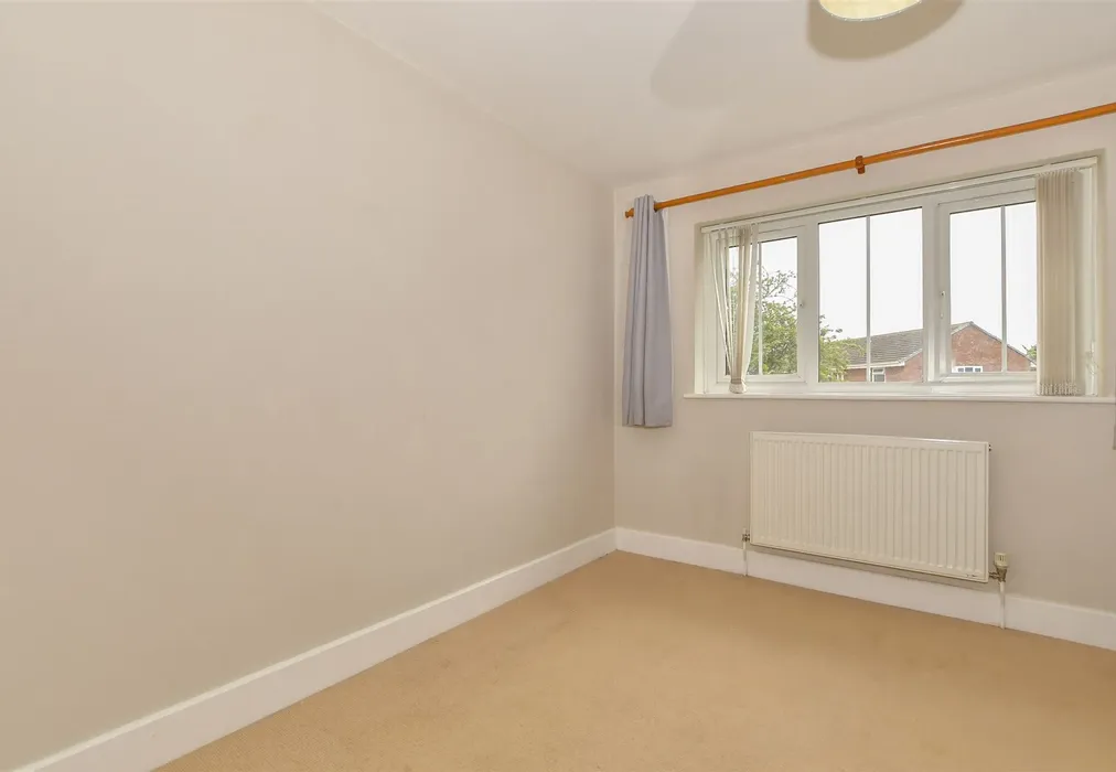 Bedroom 4 - Walcot Place, Herne Bay, Kent - Wards of Kent