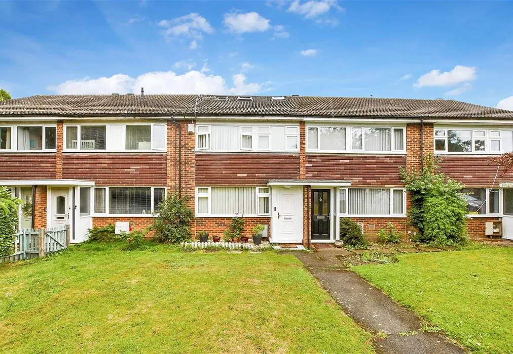 External (Web) - Wyecliffe Gardens, Merstham, Surrey - Wards of Kent