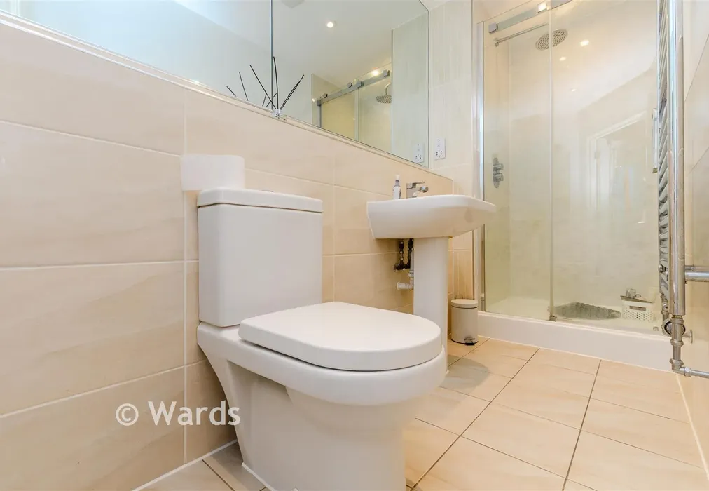 En-Suite Shower Room - Chapel Drive, Dartford, Kent - Wards of Kent