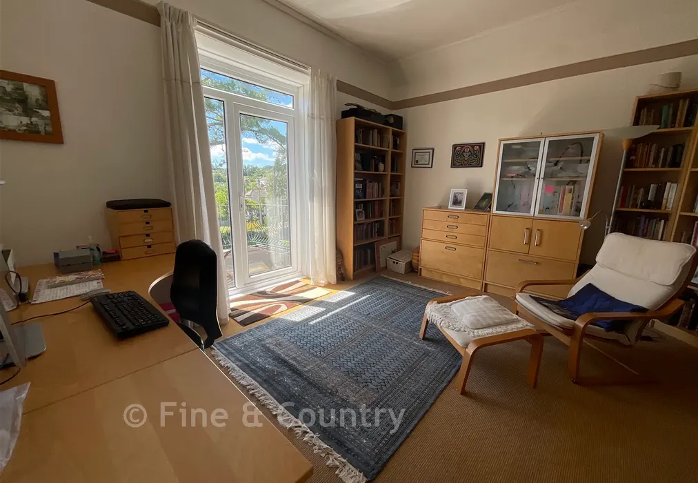 Bedroom 3* - Quay Lane, Brading, Isle of Wight - Wards of Kent