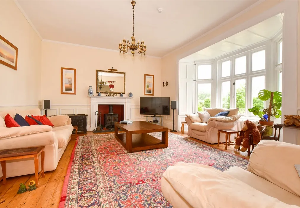 Sitting Room - Quay Lane, Brading, Isle of Wight - Wards of Kent