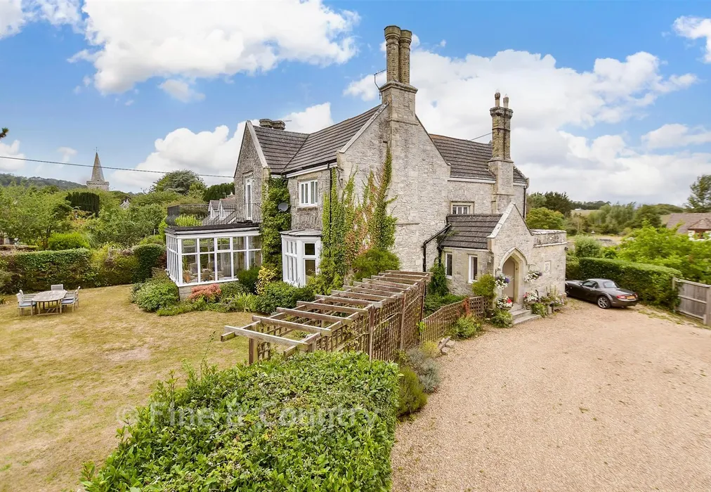 Front Elevation** - Quay Lane, Brading, Isle of Wight - Wards of Kent