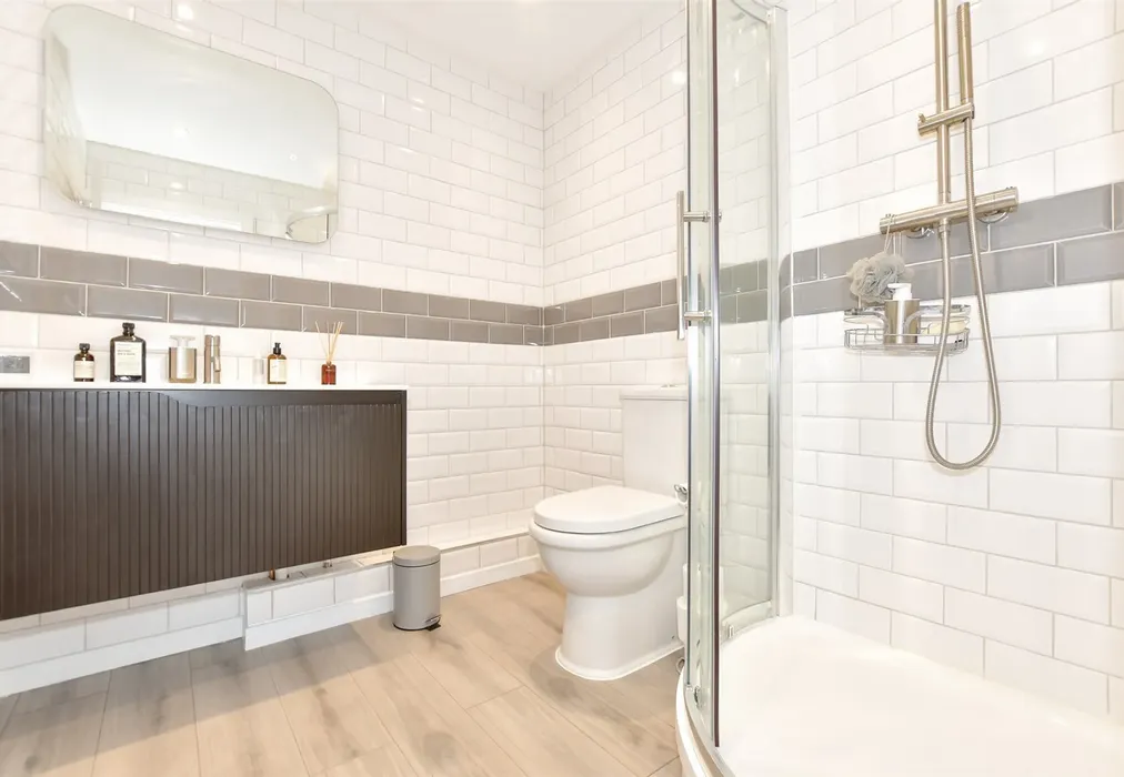 En-Suite Shower Room - The Leas, Folkestone, Kent - Wards of Kent