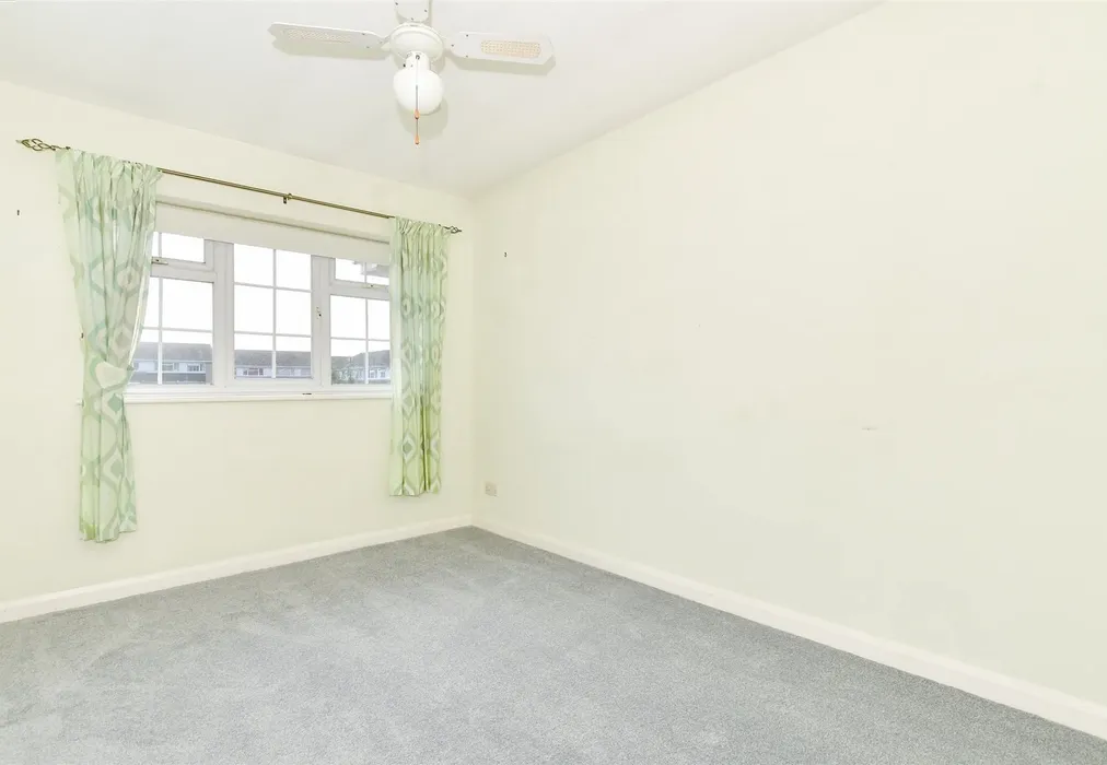 Bedroom 2 - Willington Street, Maidstone, Kent - Wards of Kent