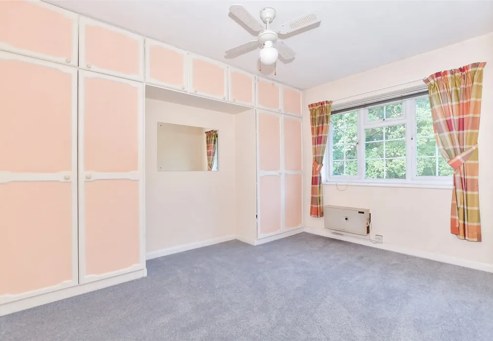 Bedroom 1 - Willington Street, Maidstone, Kent - Wards of Kent