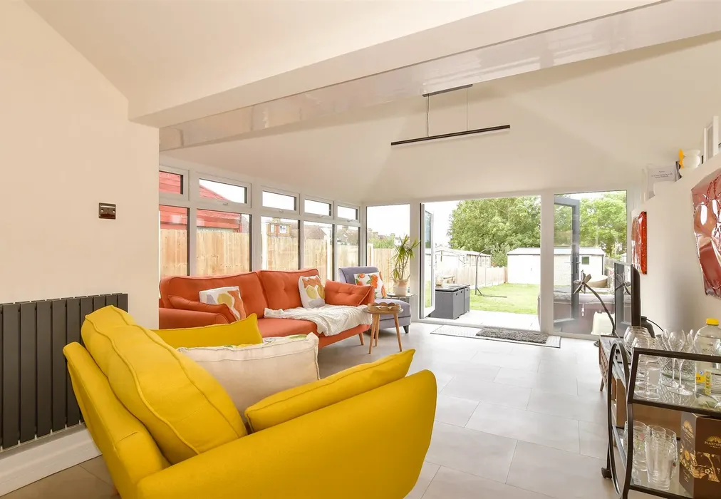 Family Room - Brenchley Road, Gillingham, Kent - Wards of Kent