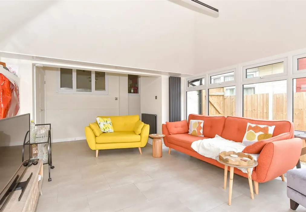 Family Room - Brenchley Road, Gillingham, Kent - Wards of Kent
