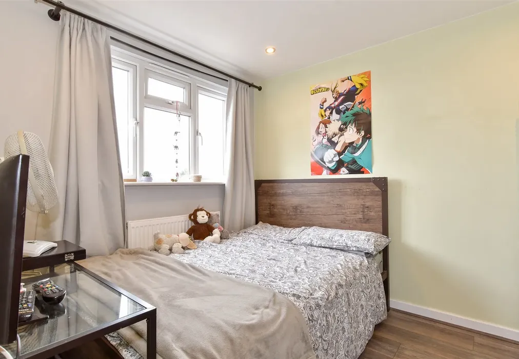 Bedroom 5 - Brenchley Road, Gillingham, Kent - Wards of Kent