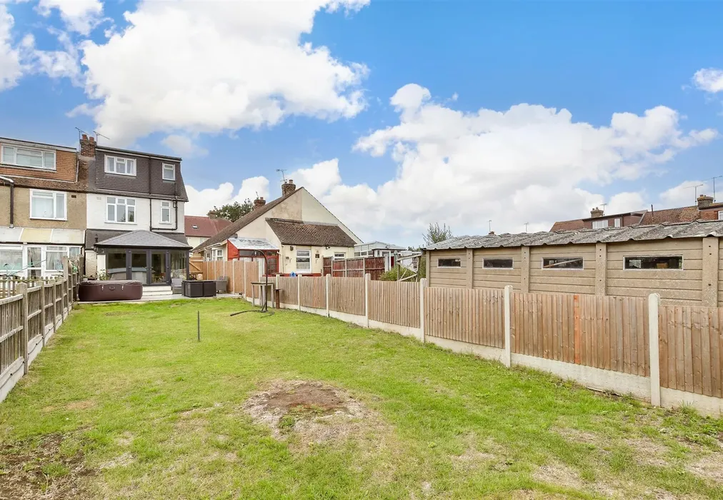 Rear Garden - Brenchley Road, Gillingham, Kent - Wards of Kent