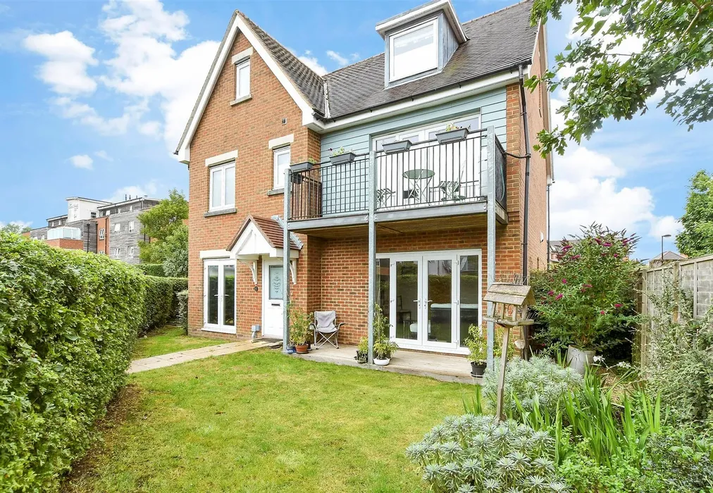 External (Web) - The Moors, Redhill, Surrey - Wards of Kent