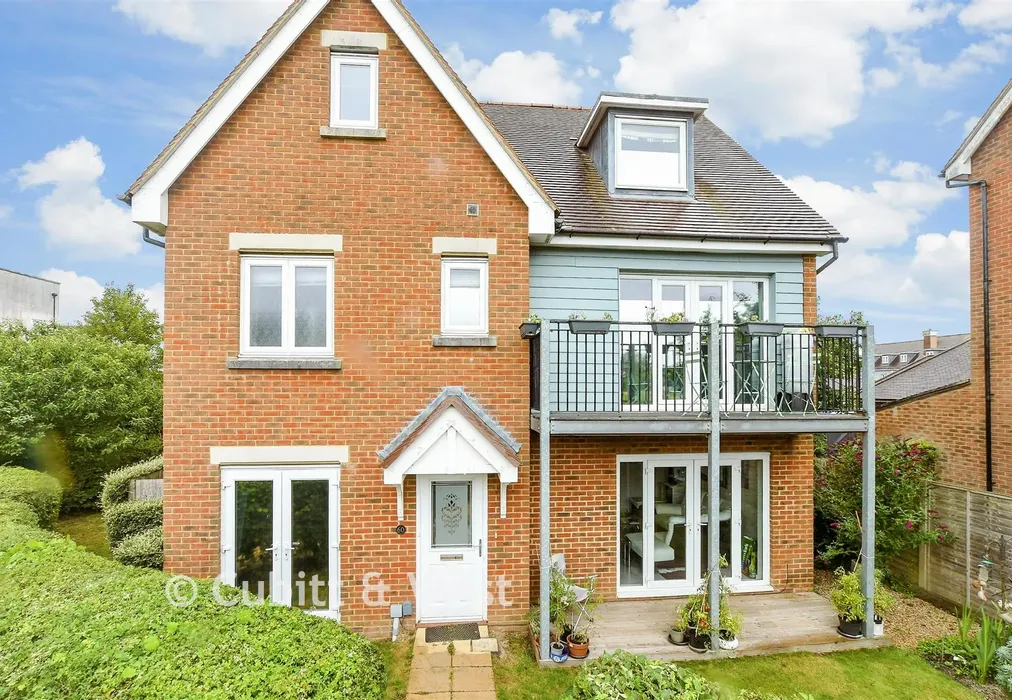 External (Web) - The Moors, Redhill, Surrey - Wards of Kent